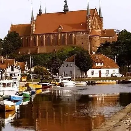 Apartament Przystan Frombork Zewnętrze zdjęcie